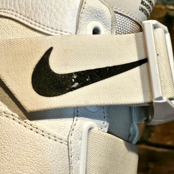 Nike Air Force 1 Utility White Strap Closure Mn 8 | Wmn #AO1531-101 - Picture 8 of 11